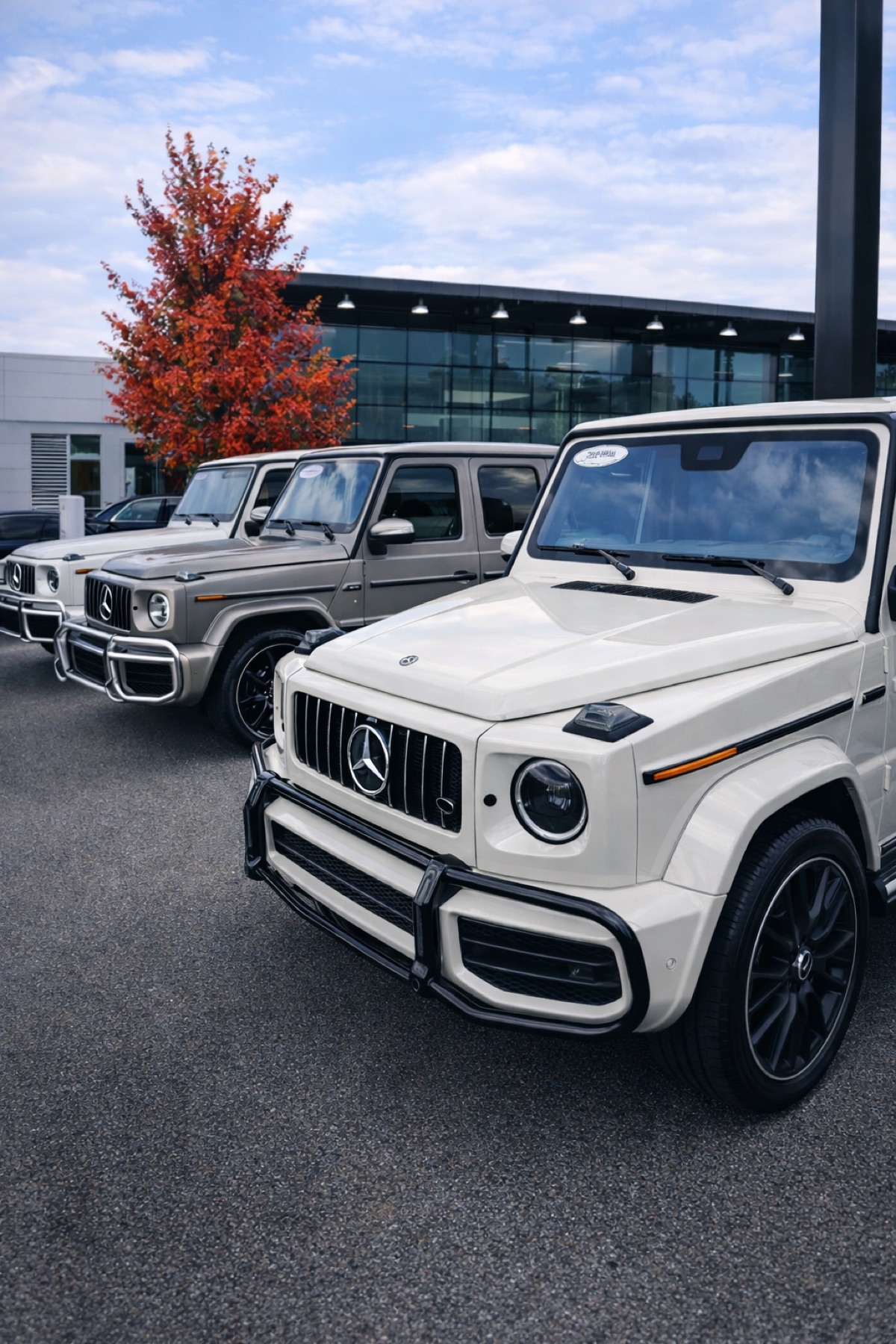 Mercedes-Benz G-Wagons with SwiftGraphix QR stickers